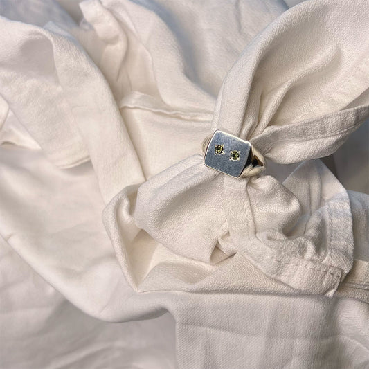 ONE-OFF Twin Aussie Parti Sapphire Signet